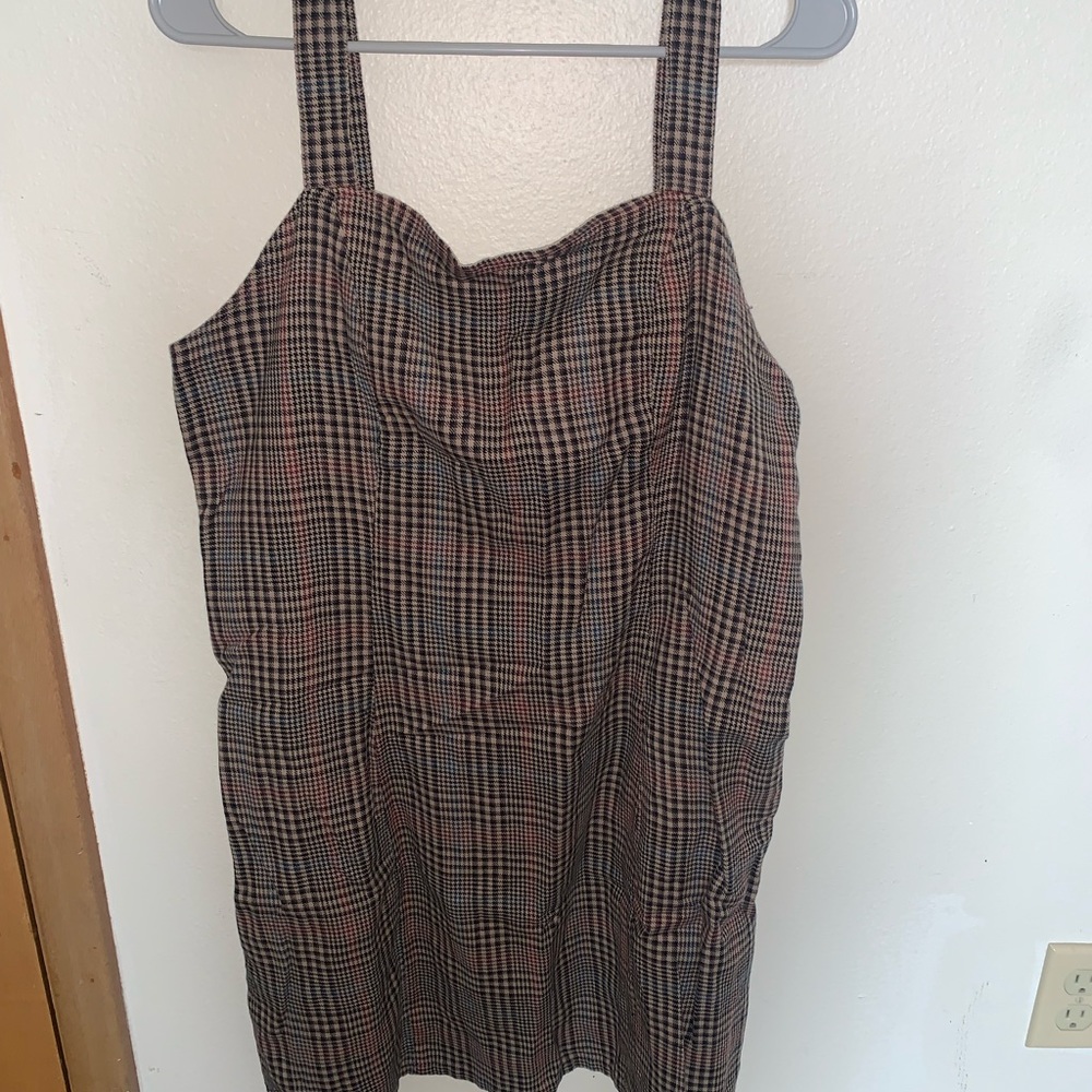 American eagle dress - never worn - tag still on it - size L